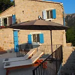 Villa Jatica *